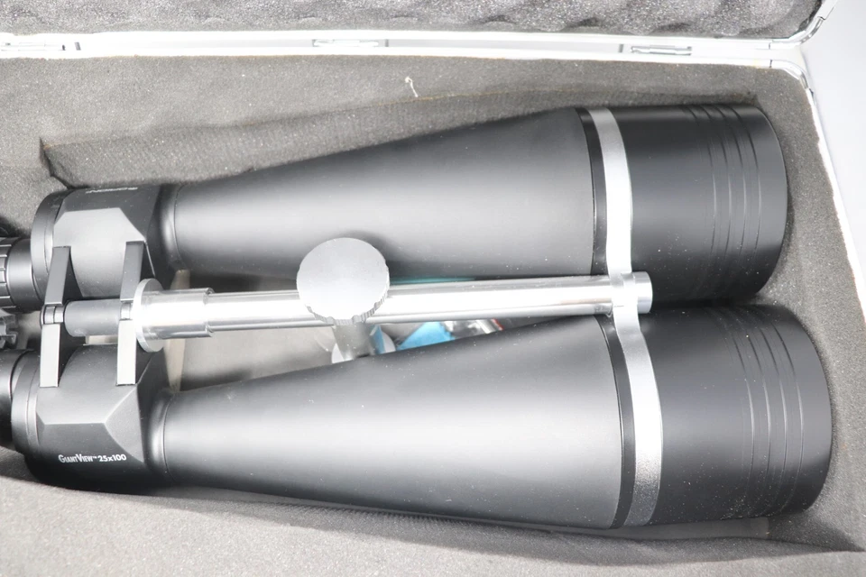 Orion GiantView 25x100 Astronomy Binoculars 2.5 Degrees Bak-4 #9326 W/ Hard Case - Image 3 of 4