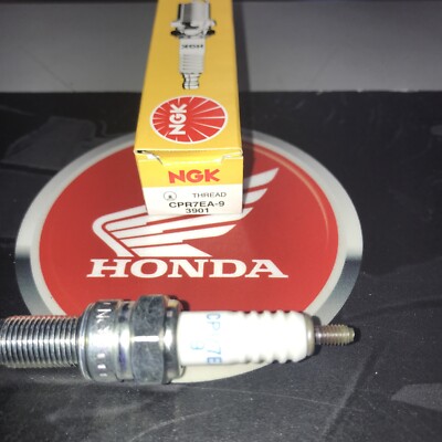 HONDA 125 GROM 125 MONKEY SPARK PLUG NGK CPR7EA-9