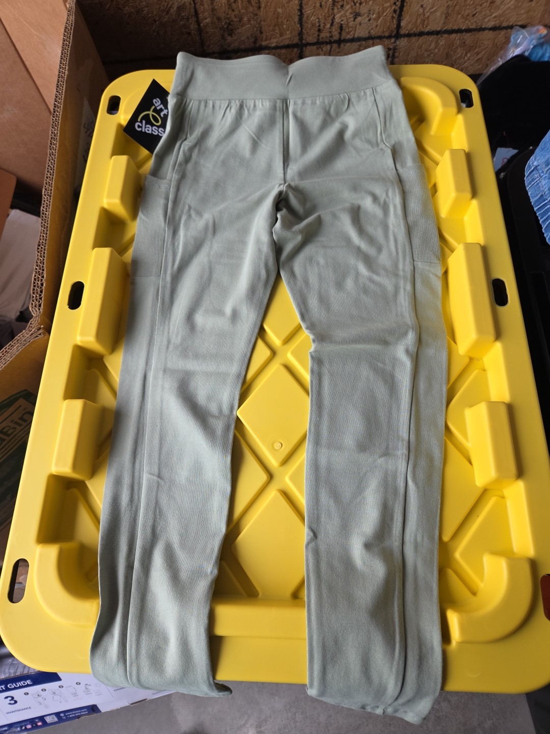 Picture 2 of 2