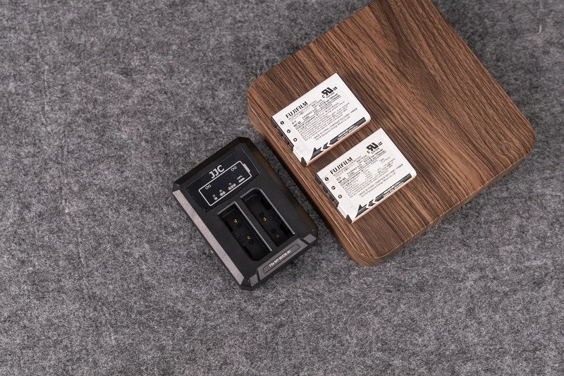 JJC NP-95 USB двойной аккумулятор зарядное устройство перезаряжаемый для Fujifilm XF10 X70 X30 X100S - Изображение 4 из 4