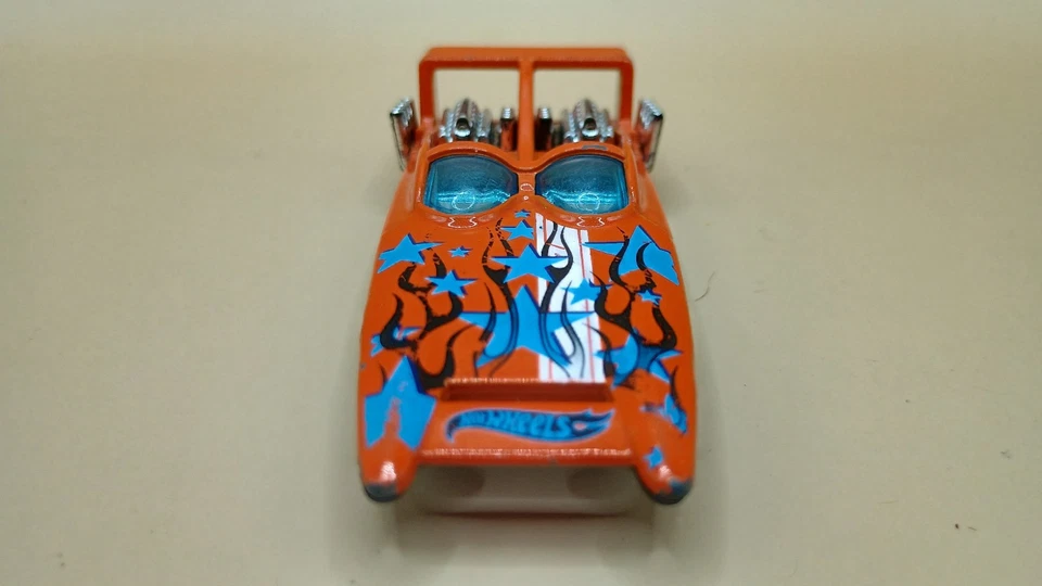 HOT WHEELS H2GO DAREDEVIL RACERS NARANJA 1:64 DIECAST 3 1/4" BARCO DE CARRERAS ESTRELLAS AZULES Foto 4 de 4