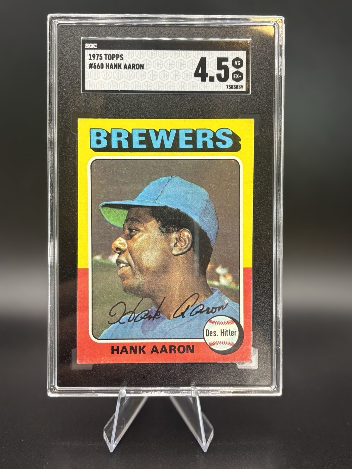 1975 Topps #660 Hank Aaron SGC 4.5 Atlanta Braves