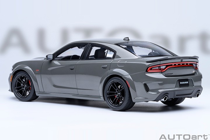 AUTOart DODGE CHARGER SCAT PACK WIDEBODY 1/18 DESTROYER GREY 71756