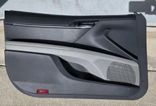 18 19 20 Toyota Camry Front Left Driver Interior Door Panel Trim *Non-Leather*