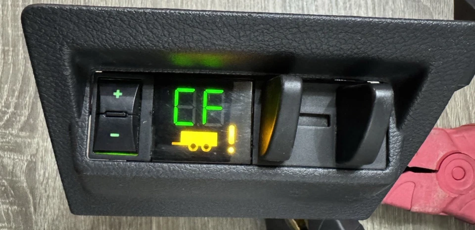 Interruptor controlador de remolque de freno de remolque Dodge Ram 1500 2500 3500 MOPAR 2010-2012 Foto 2 de 4