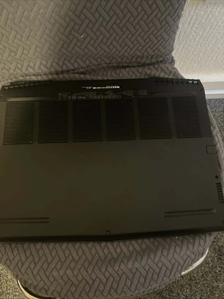 Gaming Laptop Alienware RTX 2070 Max Q (please Read Description) - Image 4 of 4