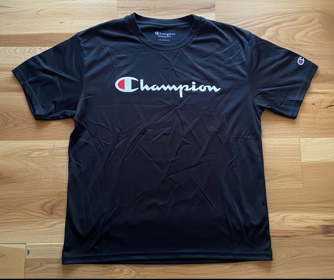Champion script logo t shirt black mens medium cotton