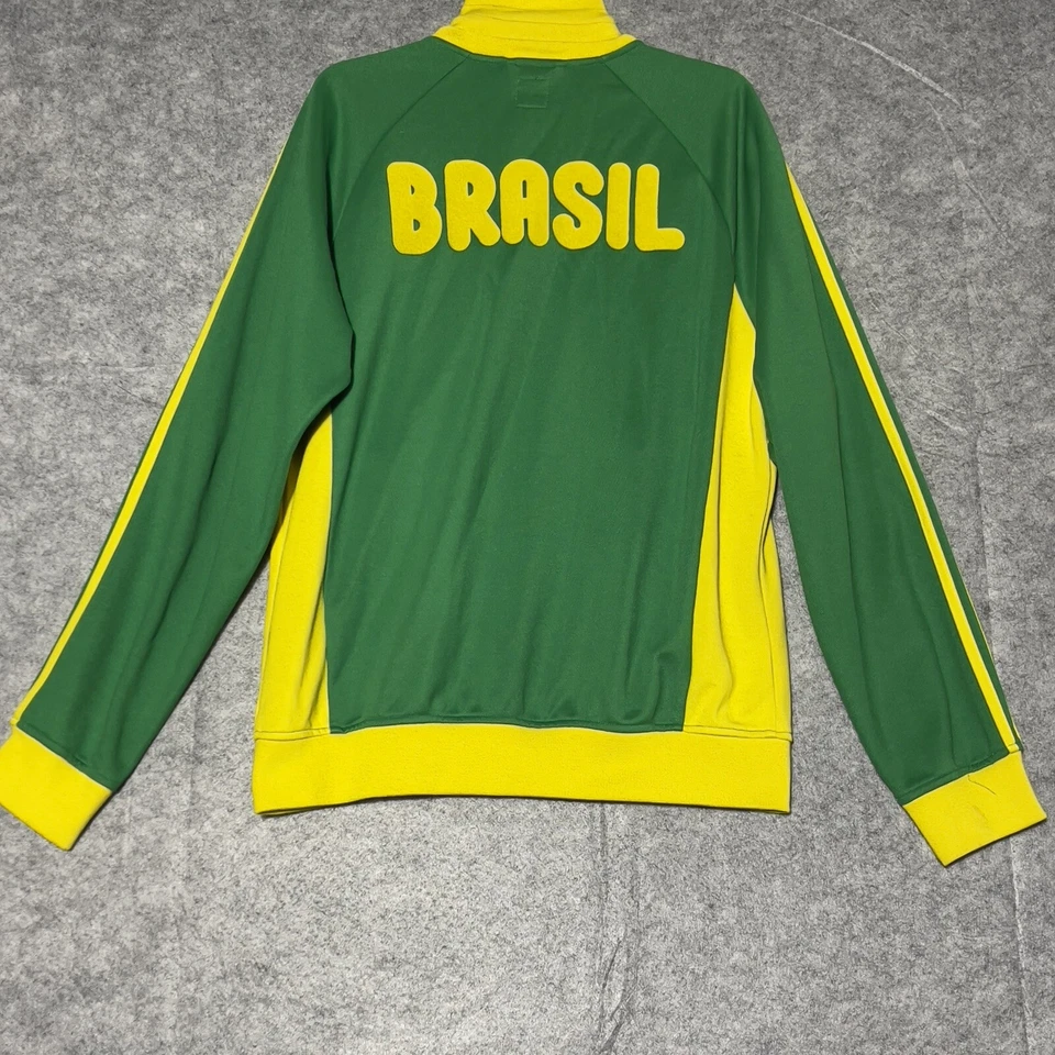 Adidas Brasil Chaqueta de Pista Copa Mundial de Fútbol Top Fútbol Talla M Cremallera Completa 2010. Foto 3 de 4
