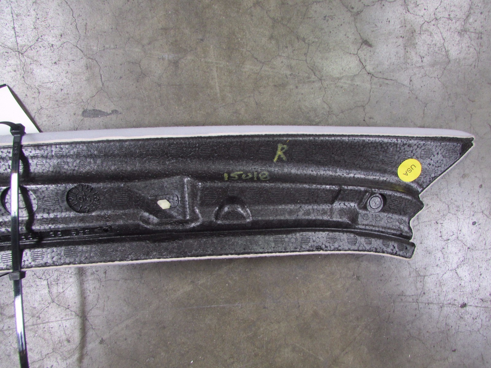 Maserati Quattroporte, RH Right A-Pillar Grey Interior Trim, Used, P/N 981353003