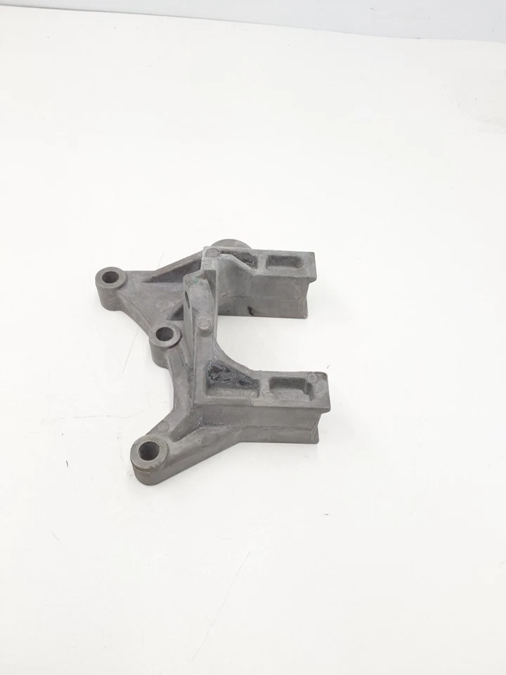 Soporte de motor derecho Dodge Grand Caravan 2008-2015 OEM 04721334AA Foto 4 de 4