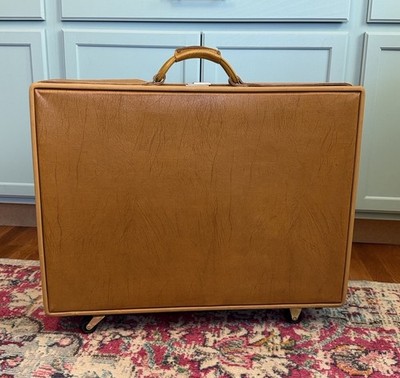 Hartmann Vintage Belting Leather Rolling Luggage Suitcase XL