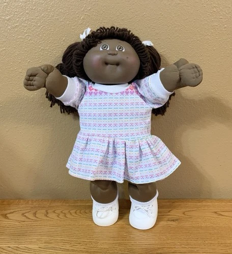 Vintage Cabbage Patch Kids Doll AA Girl In Heart Dress