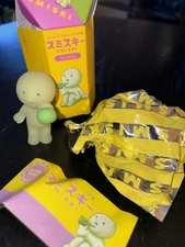 Genuine Smiski Sunday Series Smiski Blowing Bubbles Figure