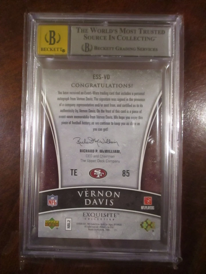 2006 Upper Deck Exquisite Collection Vernon Davis #ESSVD**RPA**8/10**NM-MT AUTO - Image 4 of 4