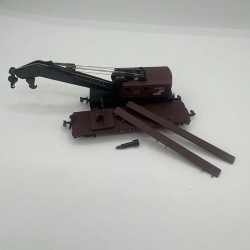 N scale Con-Cor Crane & Flat Car Conrail #001-602002 NOS.