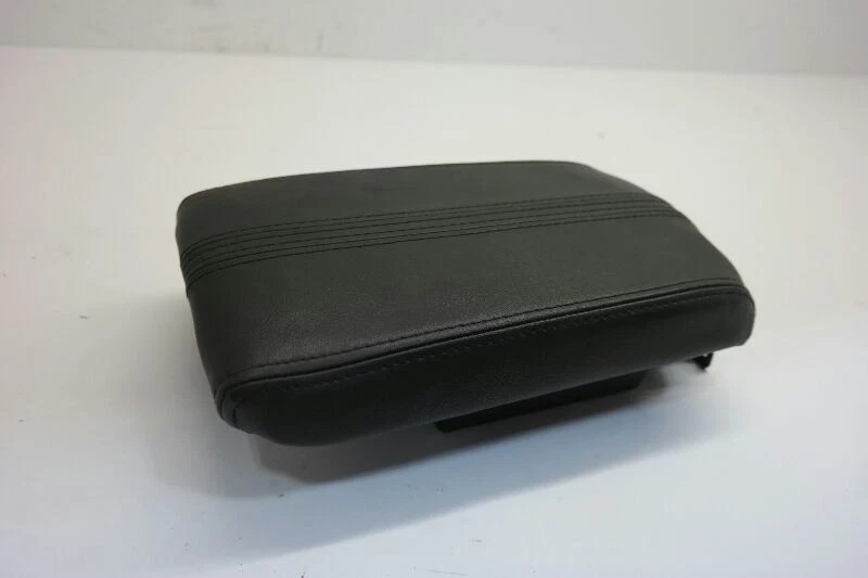 2010-12 LINCOLN MKZ Front Floor Console Lid FWD Without Hybrid - Image 3 of 4