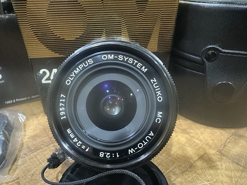 Olympus OM-System Zuiko MC Auto-W 24mm f/2.8 Manual Focus OM Mount 49mm