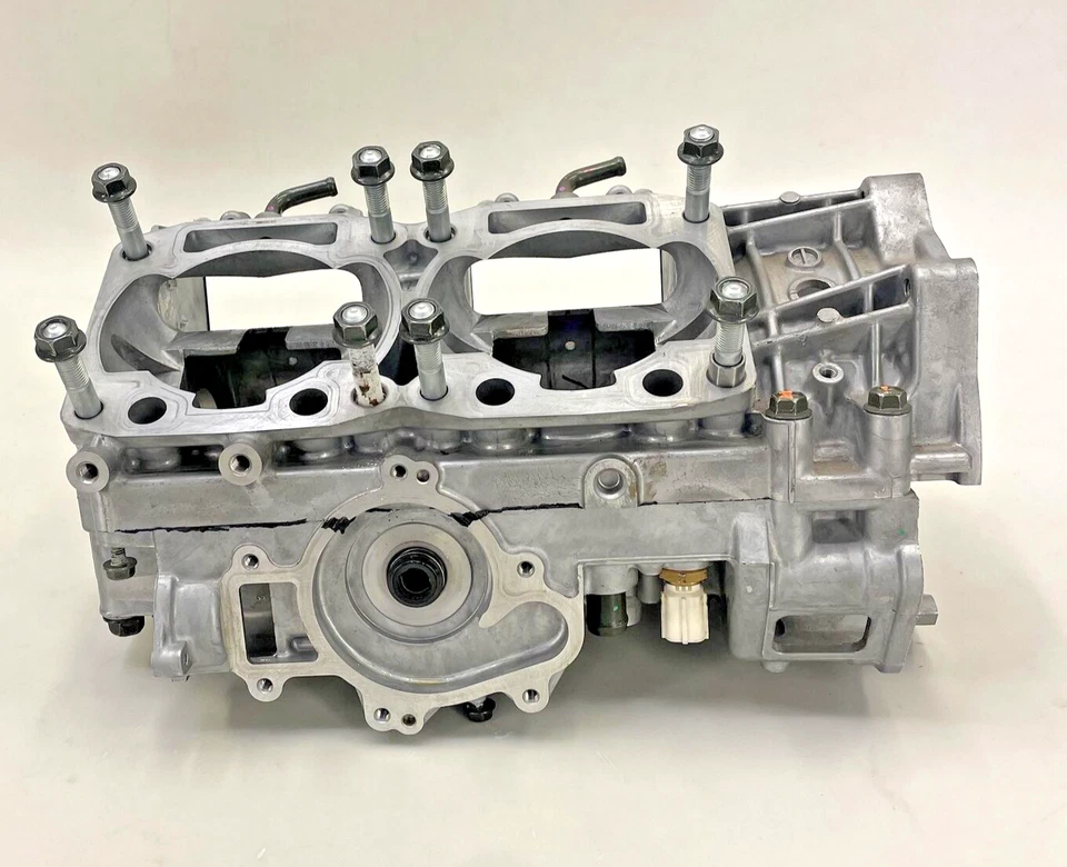 2014 Arctic Cat Sno Pro 500 ENGINE MOTOR CASE CASES - Image 3 of 4