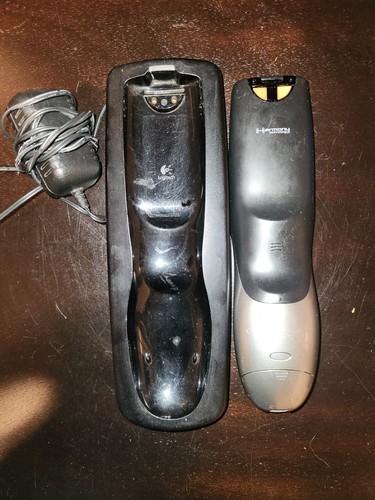 Logitech Harmony 900 One Universal Remote Color Touchscreen Black Charger As Is - Afbeelding 2 van 2
