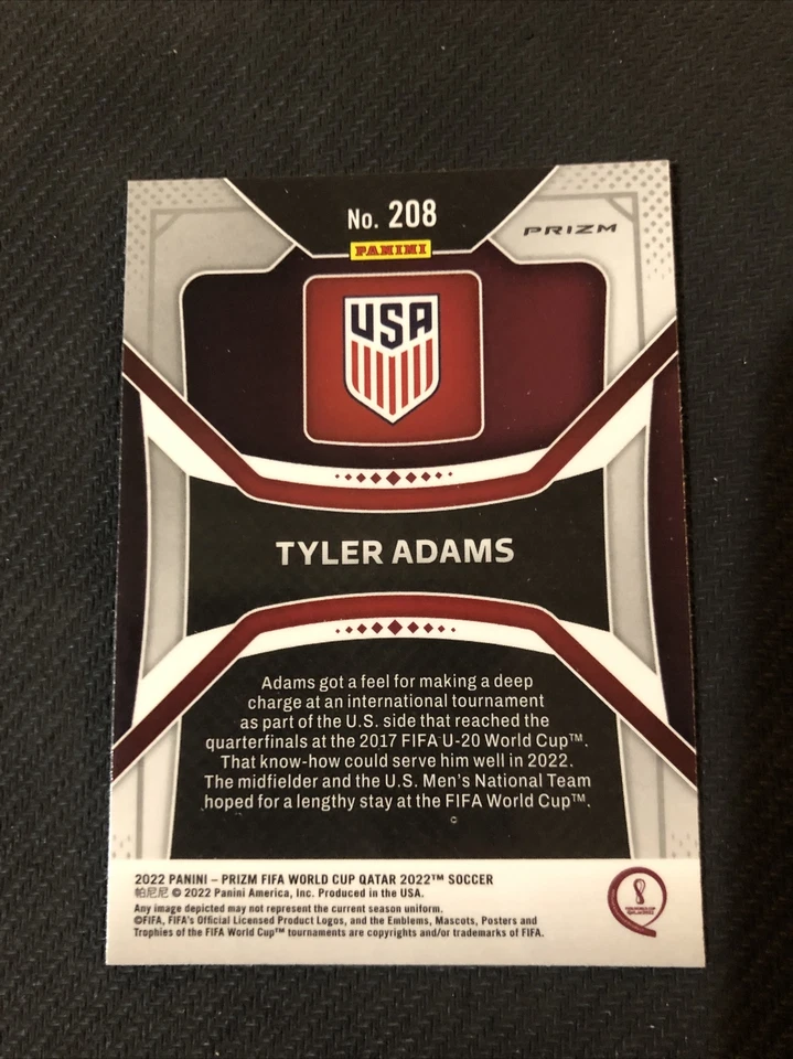 2022 Panini Prizm World Cup Qatar Tyler Adams #208 Green Wave Prizm USA - Image 2 of 2