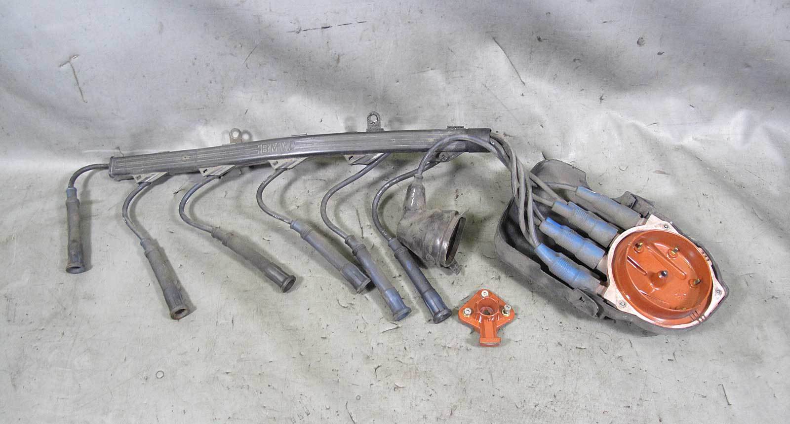 BMW E28 528e Distributor Cap and Rotor Set w Wires Bremi 19821988 USED