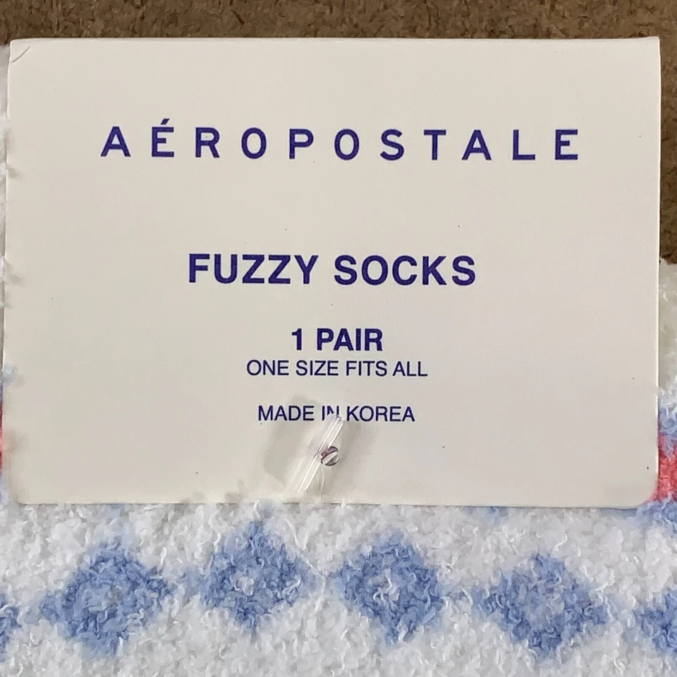 Calcetines cortos borrosos Aeropostale para mujer talla única blancos vacaciones Cheer 1 par nuevos con etiquetas Foto 2 de 4