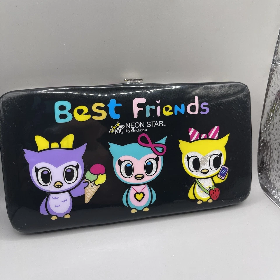 Cartera Tokidoki estrella de neón Best Friends cierre a presión negro tarjetero Academia Foto 3 de 4