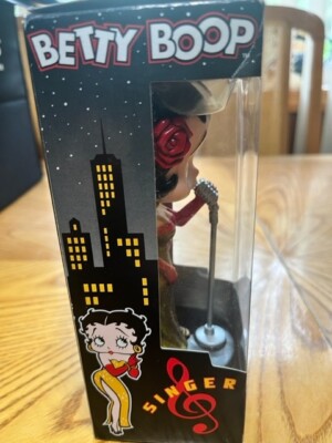 FUNKO SINGER BETTY BOOP WACKY WOBBLER!!! NEW IN THE BOX FROM 2010