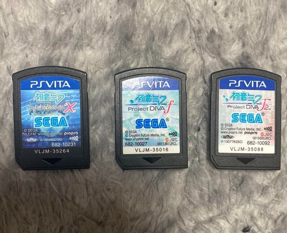 PS Vita Hatsune Miku Project Diva X & f & F 2do juego de 3 JP solo cartucho de juego Foto 3 de 4