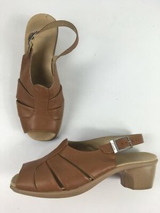 clarks mid heel sandals