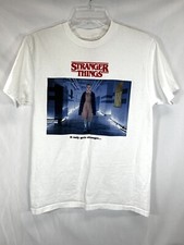 Stranger Things Men's Eleven It Only Gets Stranger T-Shirt size SM