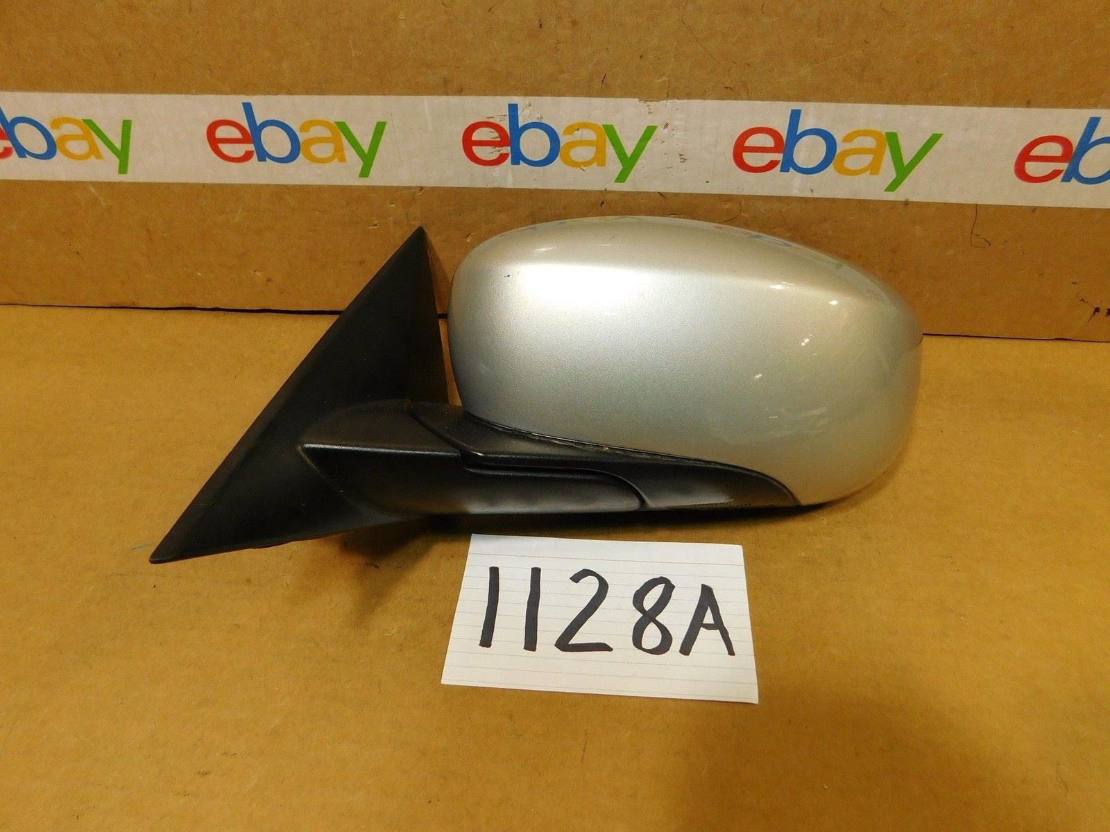 06 07 08 09 10 Charger DRIVER side Mirror Used power Silver Color #1128-A