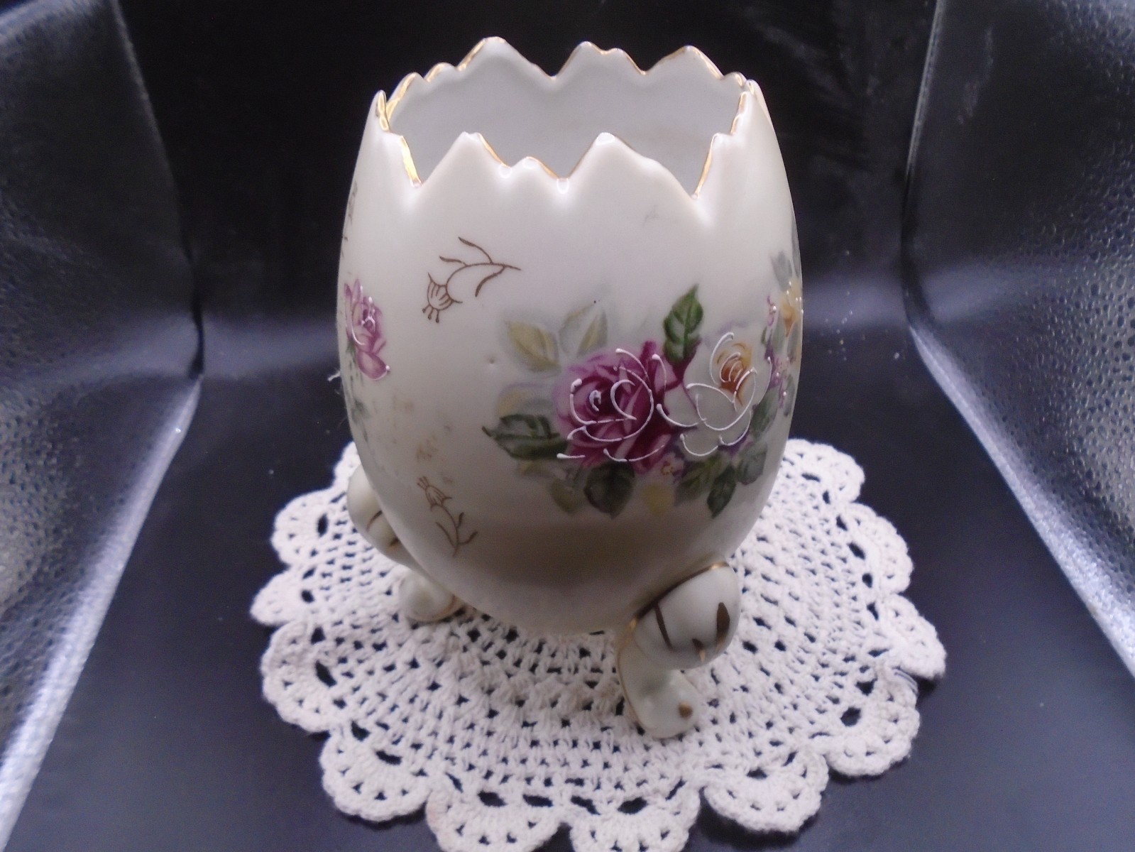 Japanese Inarco Hand Painted Vase, one tiny chip, shown, In good condition