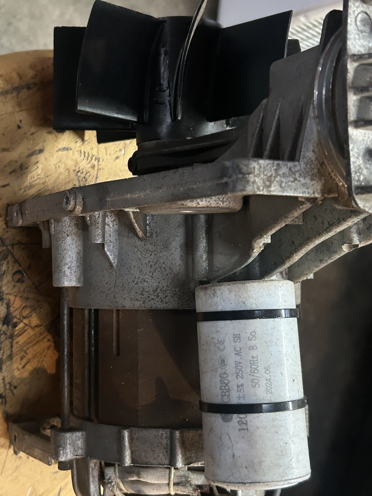 Campbell Hausfeld Air Compressor Pump Motor OEM HJ3001/HJ3002 Part # HJ100000AV 