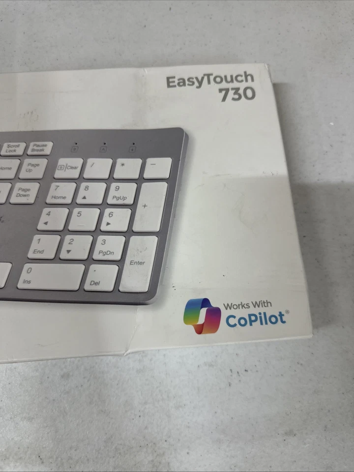 Adesso AKB-730UW Scissor Switch Keyboard with Copilot AI Hotkey AKB-730UW, White - Image 2 of 4