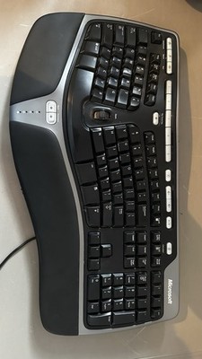 Microsoft Ergonomic Keyboard 4000 KU-0462 USB w/ Front Raiser Clean - Tested