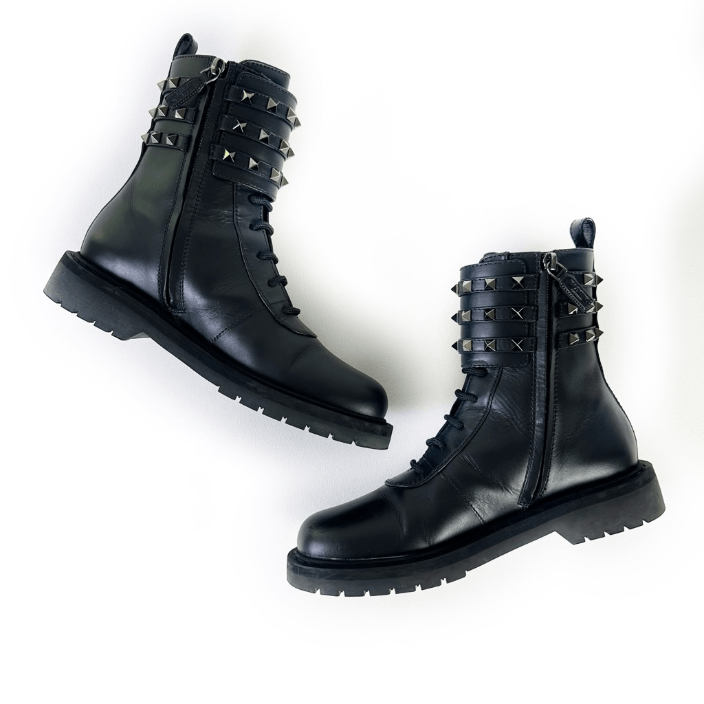 SAOLA Stivali da combattimento VALENTINO in pelle nera Rockstud 38 stringati biker moto suola a strappo 20 mm