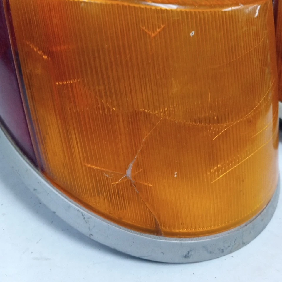 Conjunto de luces traseras Hella VW Super Beetle Thing L&R 1974 1975-79 OEM con cubiertas Foto 2 de 4