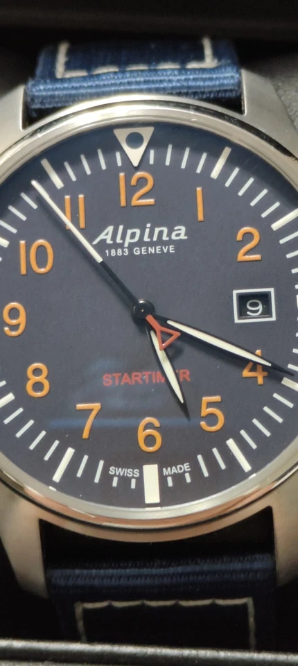 Reloj Alpina Startimer Piloto Hombre Cuarzo Esfera Azul 42mm AL-240N4S6 Foto 4 de 4