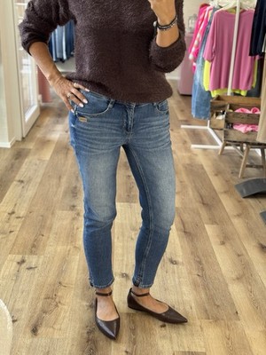 Gang Jeans Cropped ''94AMELIE'' Croppe medium waist Mid-Wash versch. Gr. (N3) H
