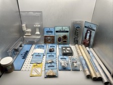 Lot Of 23 Mayberry Street Miniatures Mini Figurines. New Read Description. 