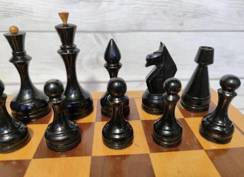 Chess set USSR chess Soviet chess Large chess pieces Chess board Vintage chess - Picture 6 of 10