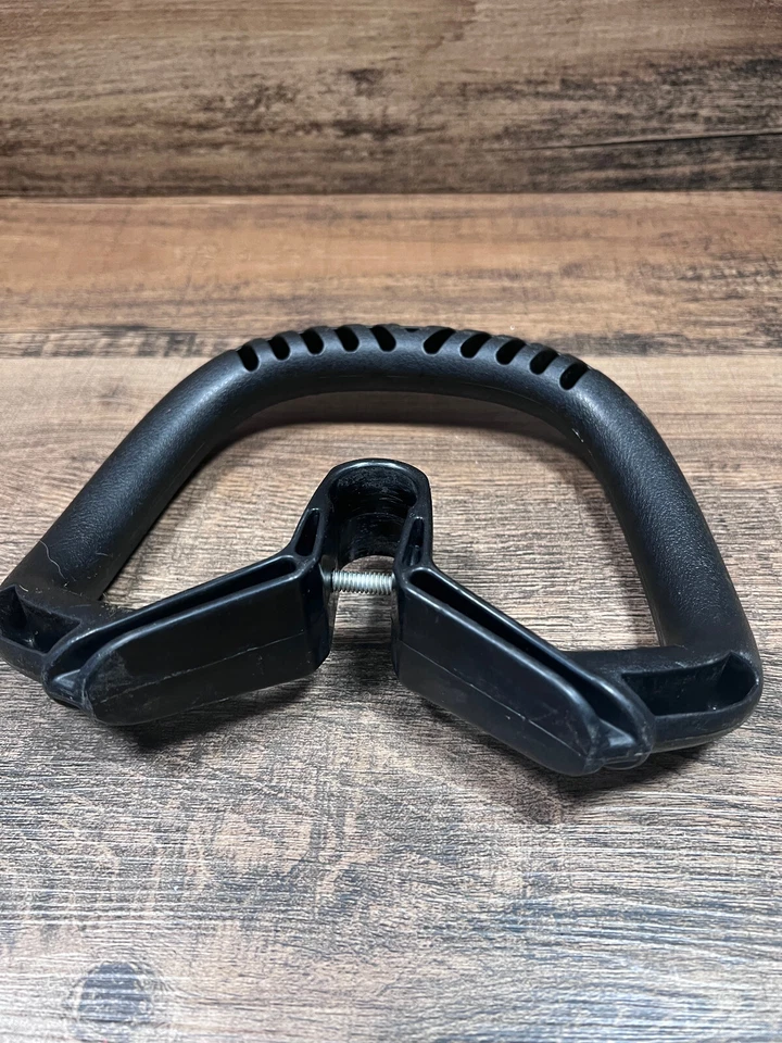Cub Cadet SS418 4 Cycle Trimmer Part Handle - Image 3 of 3