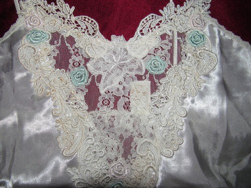 Vtg Victoria's Secret Bridal White Shiny Satin soft lace Panties Cami PJ Set Med - Picture 11 of 16