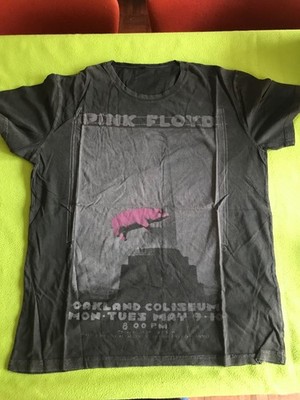 Vtg Pink Floyd T Shirt size M Oakland Coliseum tour Flying Pig