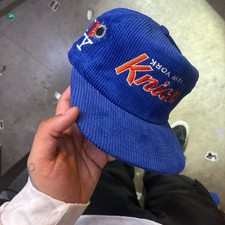 New York Knicks Collecting and Fan Guide 5