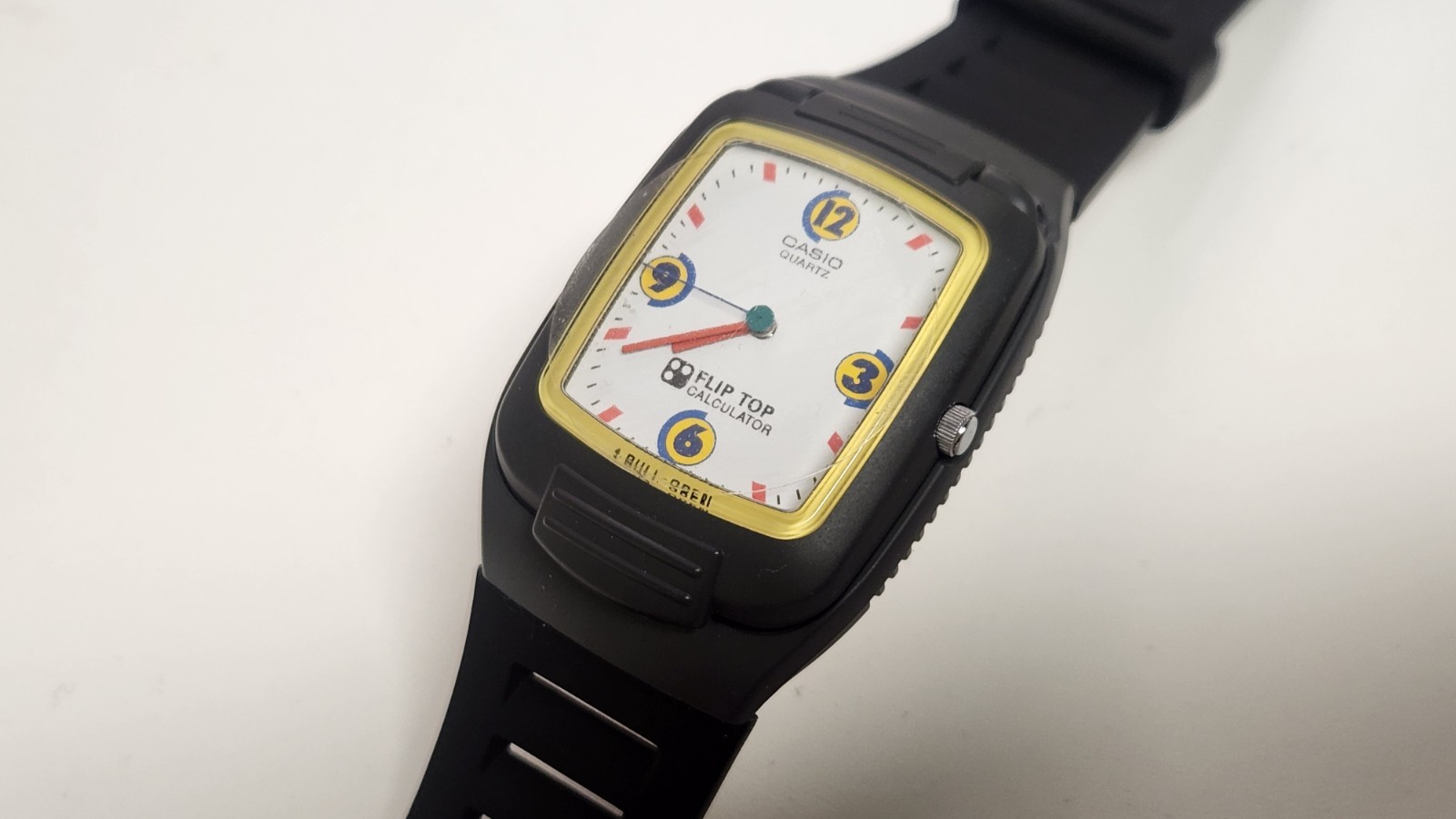 FTP-11 CALCULATOR CASIO IN MADE TOP ANA-DIGI FLIP JAPAN VINTAGE WATCH - vintagewatches.pk