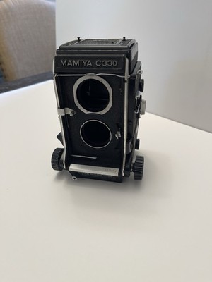 Mamiya C330 Professional TLR Camera BODY- Possibly owned by Diane Arbus