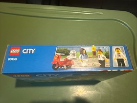 LEGO CITY: Pizza Van (60150)