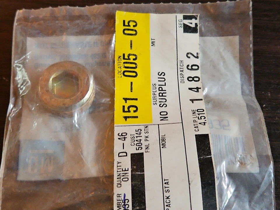 NOS GM 89059626 TAPÓN DE ACEITE/ENCHUFE DE DRENAJE para Caddy/Chevy/Pontiac/Saturno Foto 3 de 4